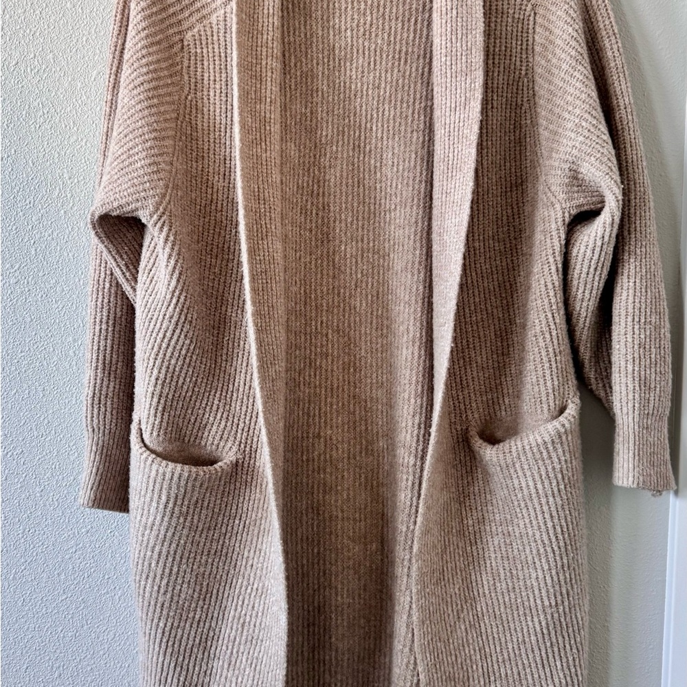 Universal Thread Tan Chunky Knit Cardigan Sweater